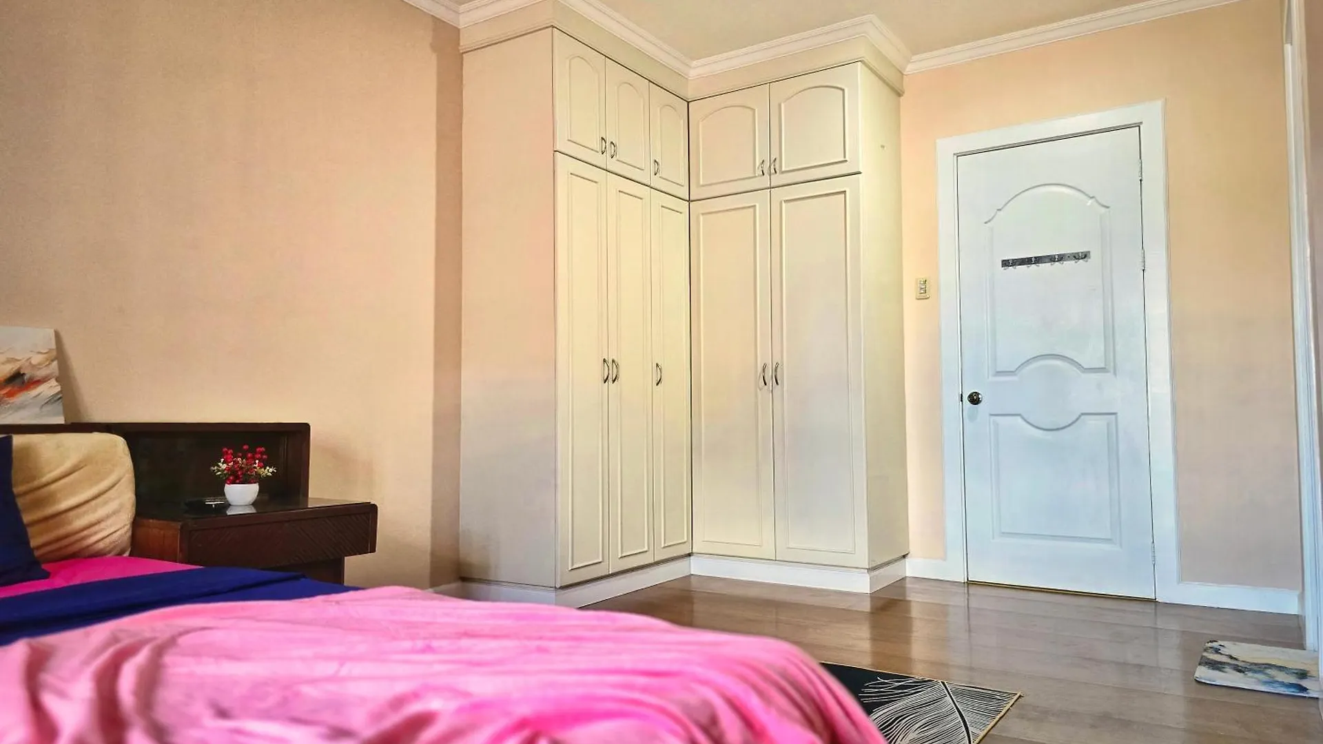 Madayaw Davao Cozy Suites